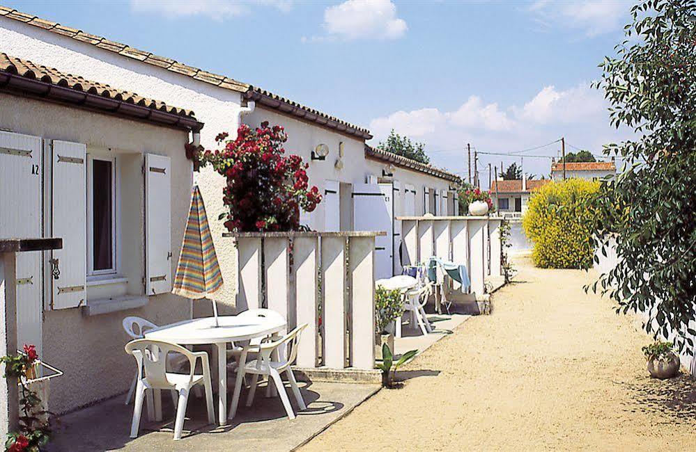 Lagrange Vacances Les Maisons De Saint Georges Bagian luar foto